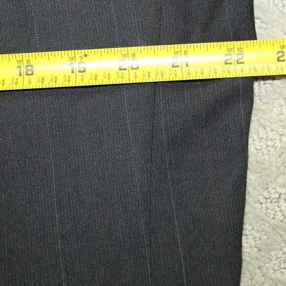 Towncraft Men's 44R Pinstripe 2-Button Suit 34 x 29.5 Gray Flat Front Pants - Picture 8 of 13